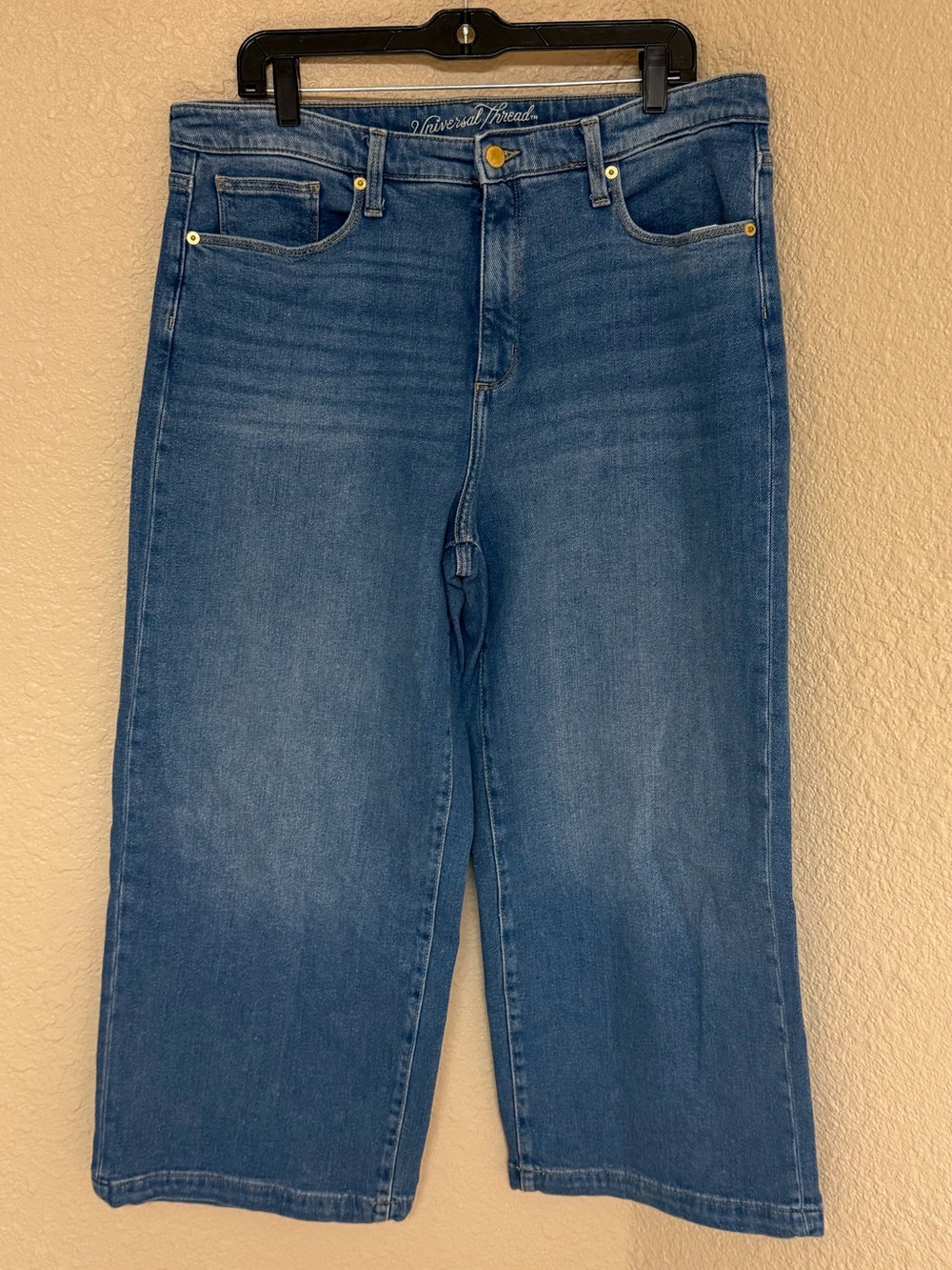 4/$20 Universal Thread Highest Rise Wide Leg Crop Jeans